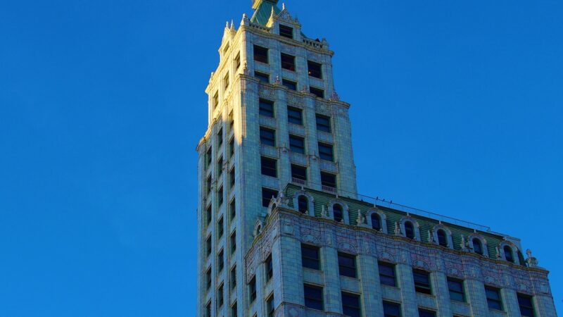 What are 5 History Facts About Memphis?